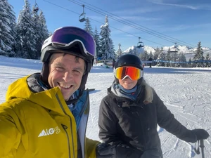 17-12-22, great early season conditions in Les Gets!