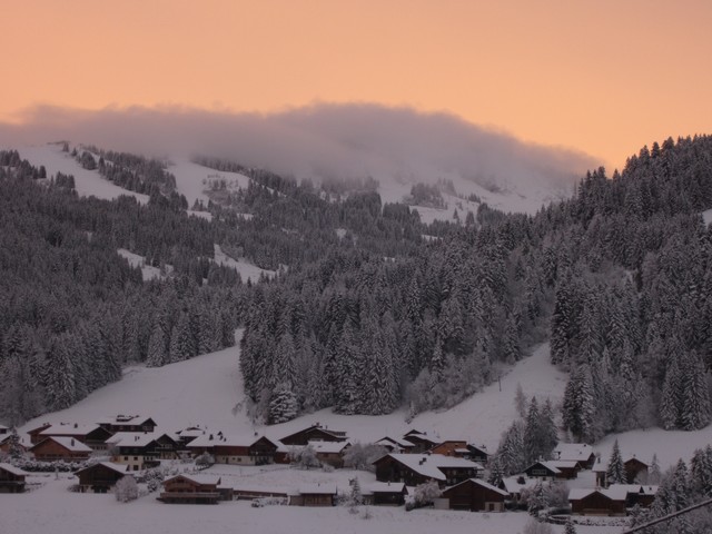 21/11/13, Les Gets looking great this evening!