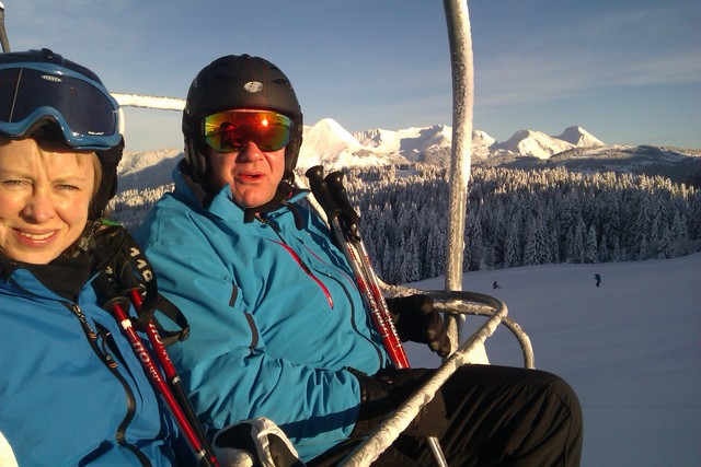 27/12/13, Rose & Michael enjoying some perfect conditions in Les Gets today.