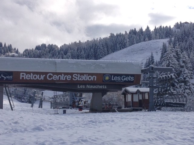 6-11-16, the Nauchets chairlift in the Les Gets bowl, waking from slumber!