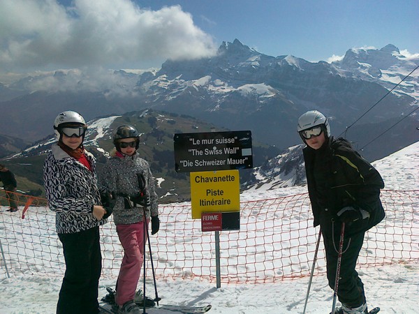 15/4/11 Lucy, Faith & Joe