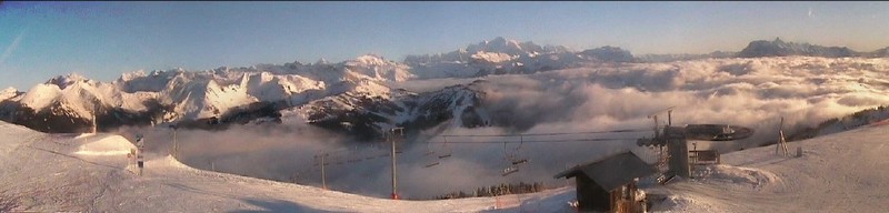 26/1/12, webcam view from the top of Mt Chéry, Les Gets at the end of the day.